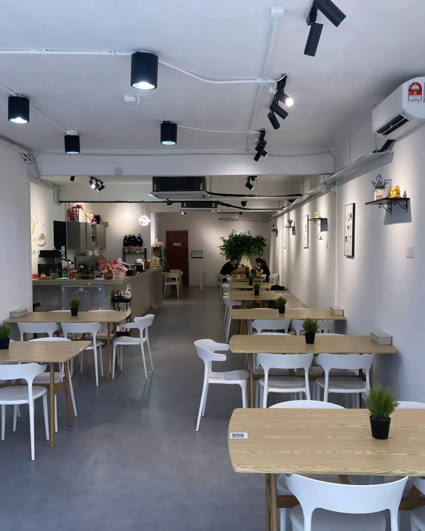 Sweet 99 Cafe - Pet cafe in Subang Jaya