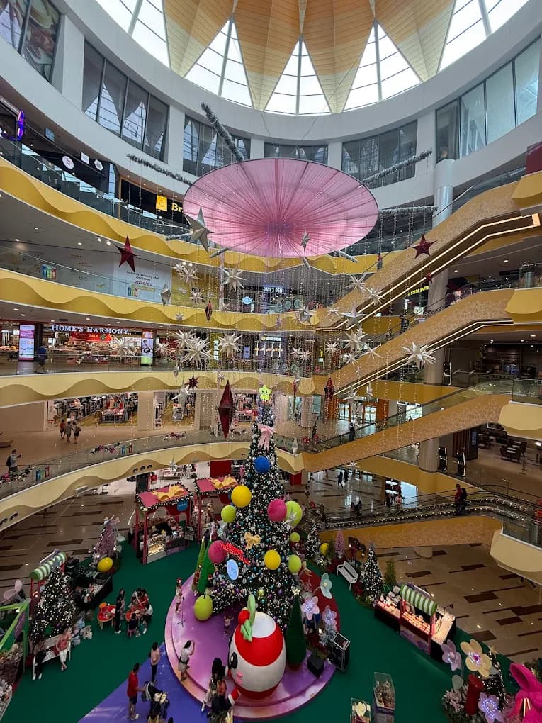 Sunway Velocity Mall (Velocity Park) - Shopping mall in Cheras